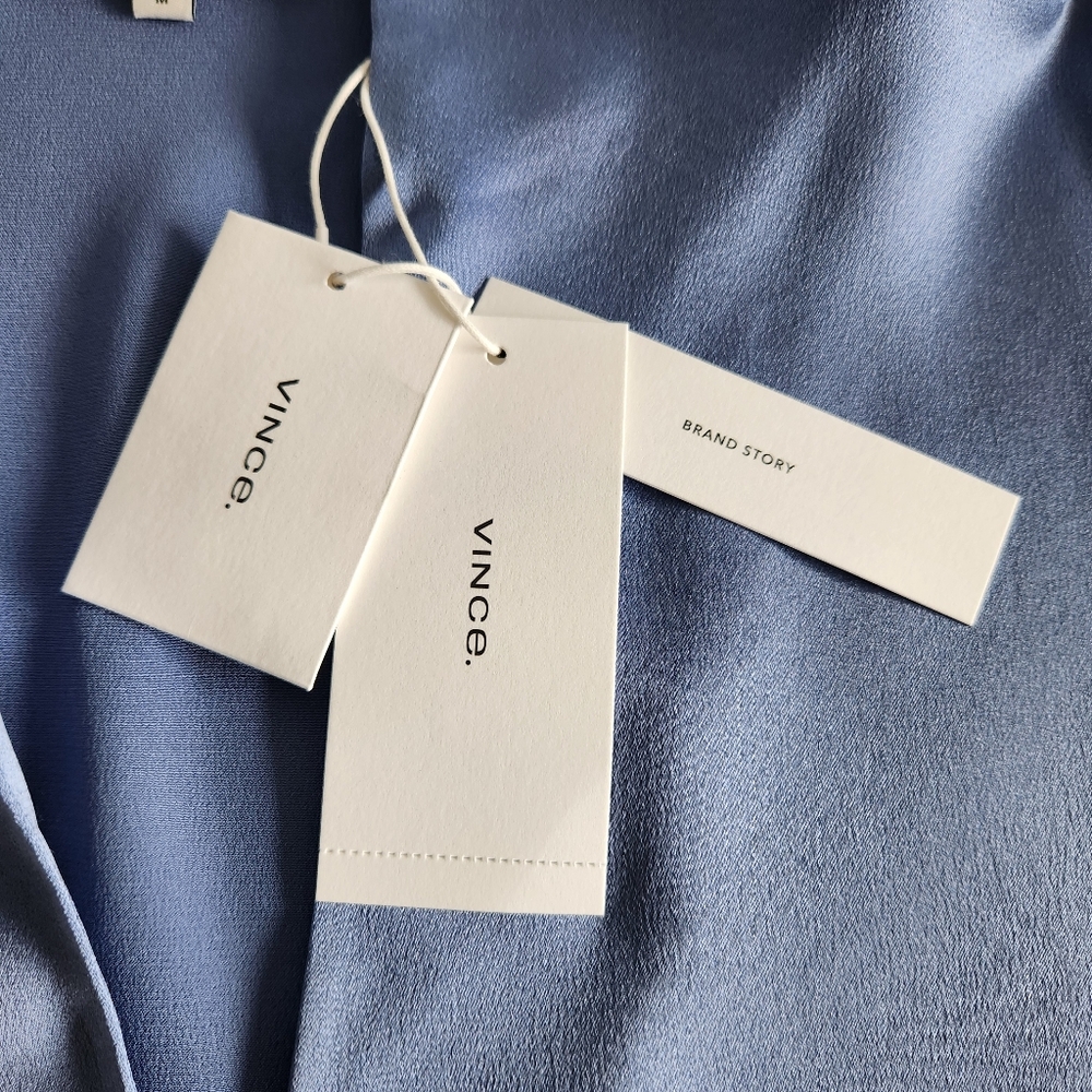 Vince Silk Long Sleeve Blouse Size Medium Coastal Blue New With Tags Retail $375 - Picture 10 of 12